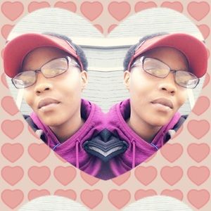 Meet your Posher, Khadijah